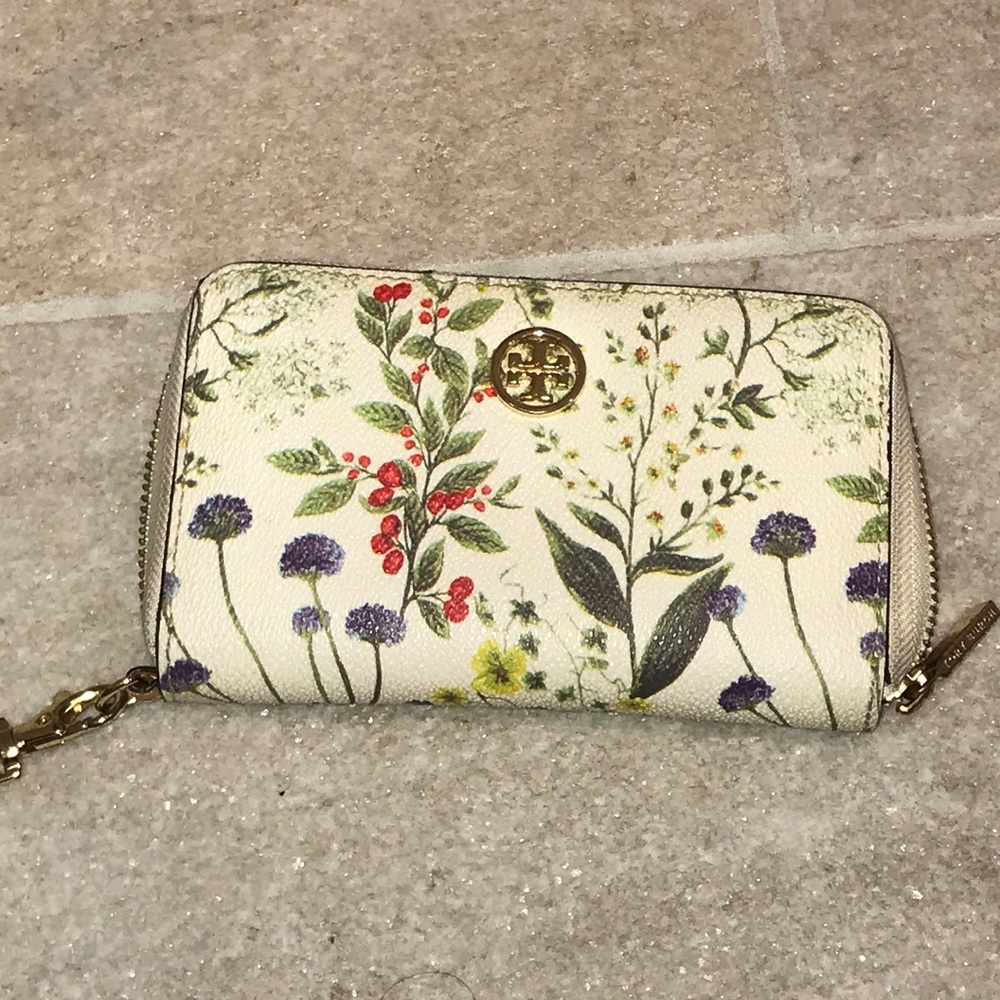 Tory Burch wristlet
